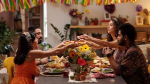 How Are The NRIs Celebrating Indian Thanksgiving? | India To States